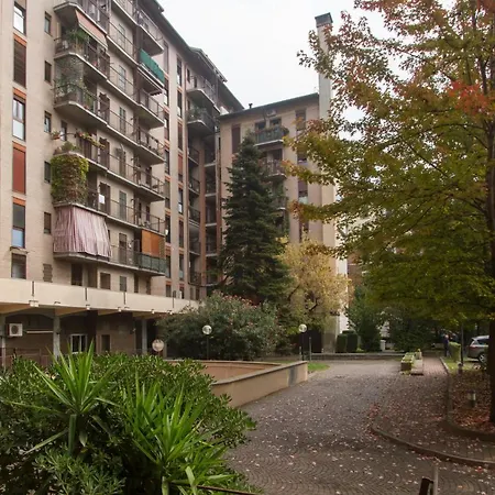 Homilan Apartment Milan